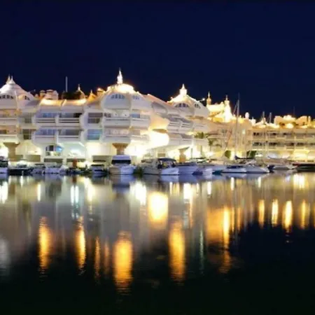 아파트 Puerto Marina 베날마데나코스타